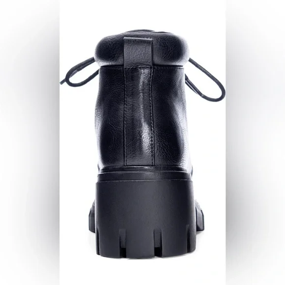 Dirty Laundry No Doubt Platform Bootie Size 6M - Picture 5 of 5